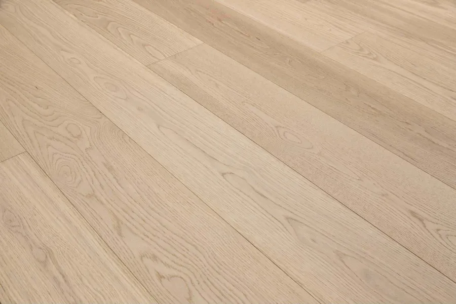7.5 American White Oak - Macaroon