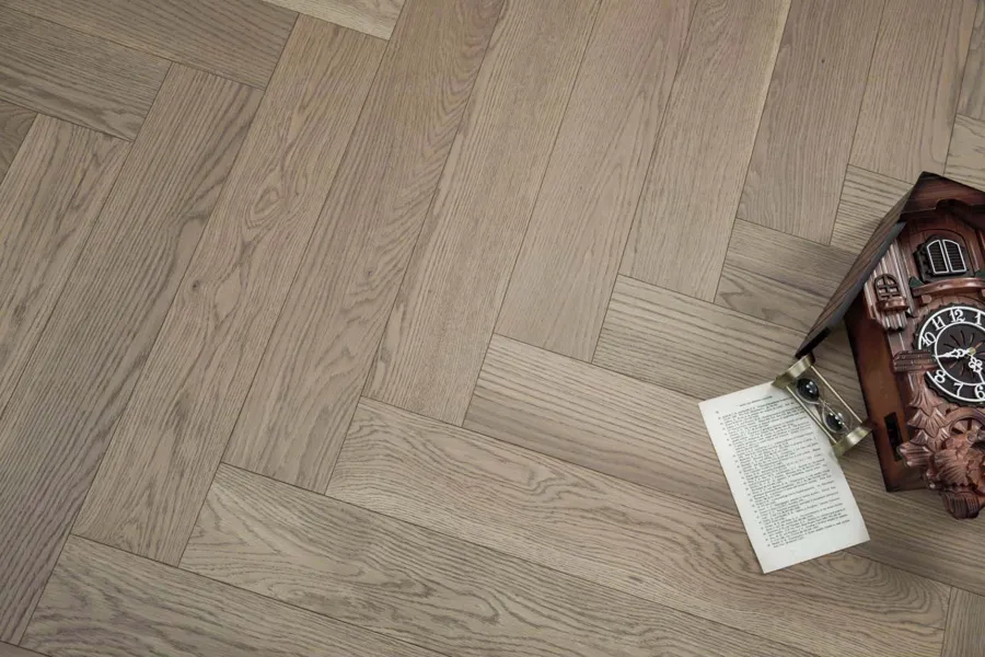 American Oak Herringbone - Toffee Crunch