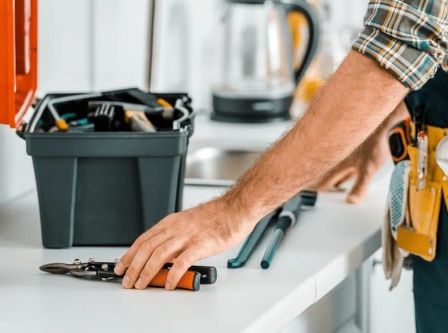 professional handyman near me in Delta BC home repair and maintenance